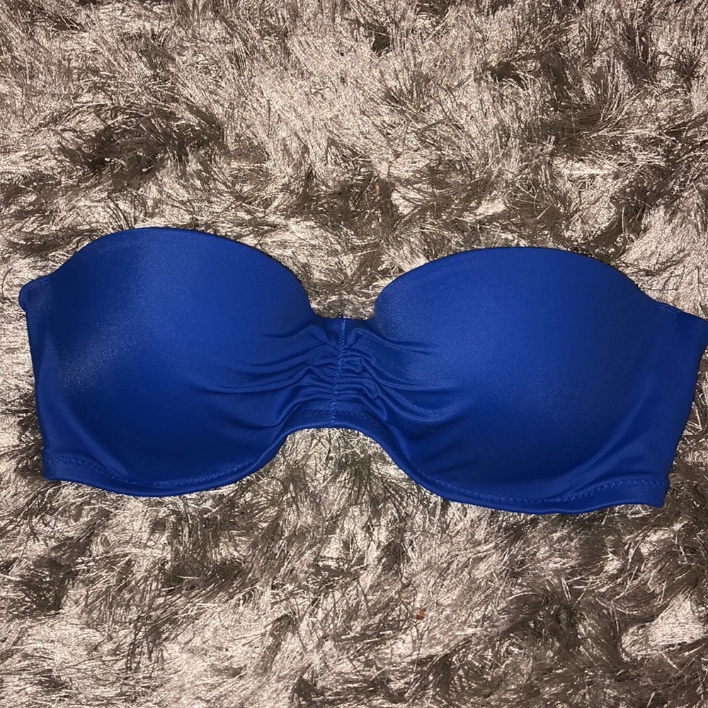 Victoria’s Secret bathing suit top